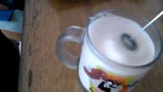 Aerolatte Review Frothing Cold Milk In Under 1 Minute [upl. by Cristobal]